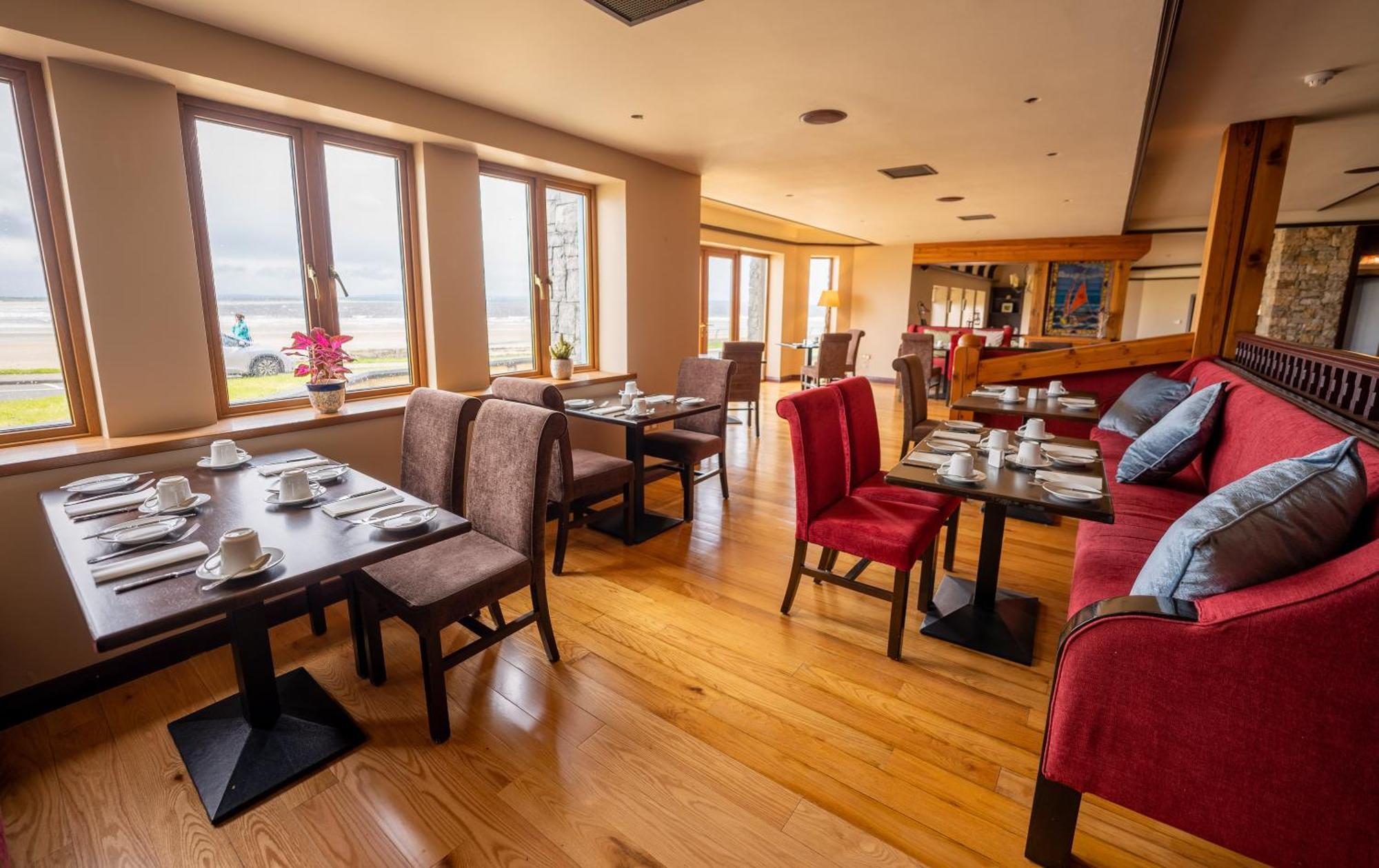 Waterfront House & Restaurant Hotel Enniscrone Bagian luar foto