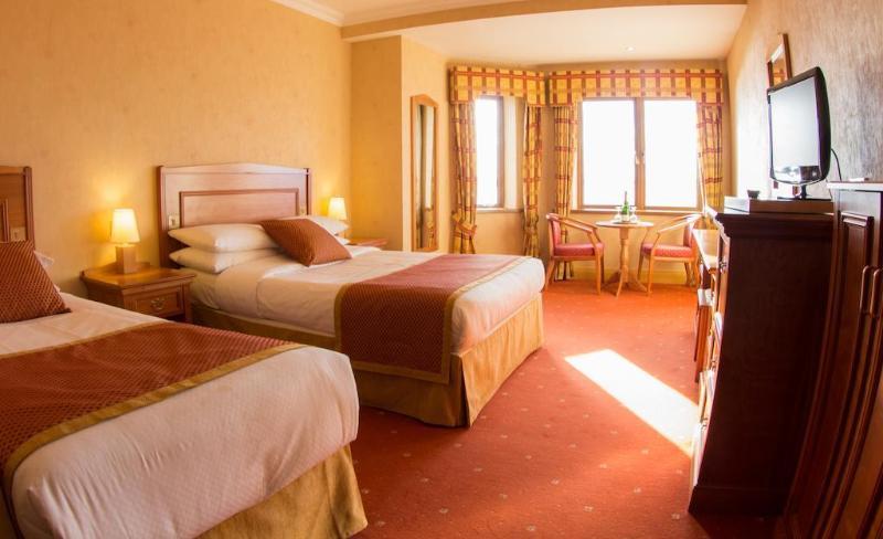 Waterfront House & Restaurant Hotel Enniscrone Bagian luar foto